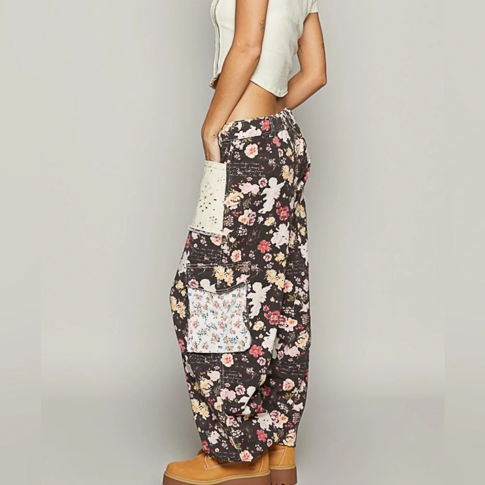 NWT POL Clothing Floral Print Boho Patchwork Crochet Jogger Relaxed Fit Pants - Picture 4 of 5